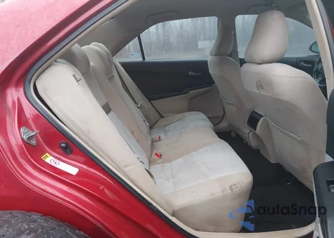 2012 Toyota Camry Le z USA, uszkodzony, nr VIN 4T4BF1FK1CR175765